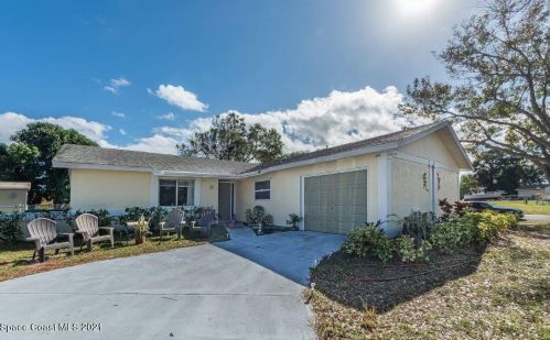997 Schumann Dr, Sebastian, FL 32958-5331