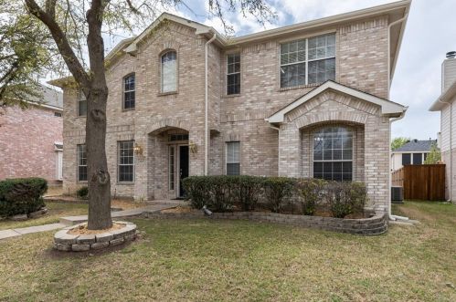 6417 Autumn Trl, Frisco TX  75056-7124 exterior