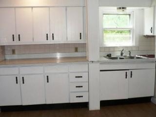 611 52nd St, Indianapolis IN  46205-1155 exterior