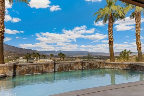 9 Rockcrest Dr, Rancho Mirage, CA 92270-5303