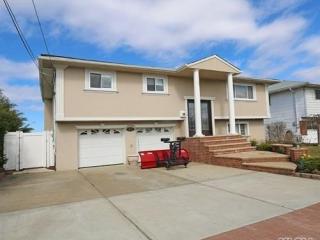 3274 Ocean Harbor Dr, Rockville Centre, NY 11572-3546