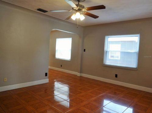 2931 37th Ave, Saint Petersburg, FL 33713-1614
