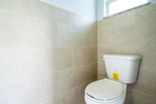 335 Saginaw Ave, Fort Pierce FL 34953-5993 exterior