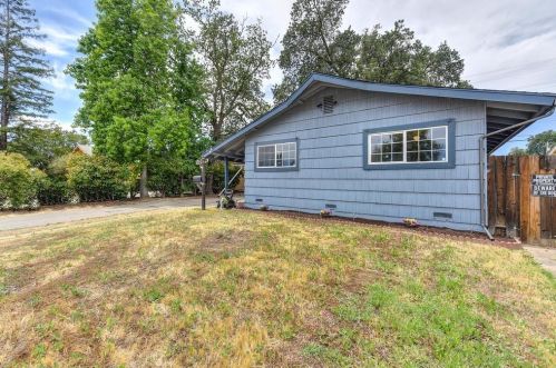 8139 Lichen Dr, Citrus Heights, CA 95621-1120