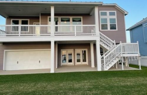 5126 Allen Cay Dr, Texas City TX  77590-1413 exterior