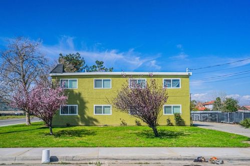 4008 Newmark Ave, San Bernardino, CA 92407-3674