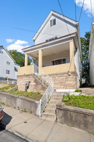 246 Dunseith St, Pittsburgh, PA 15213-2506