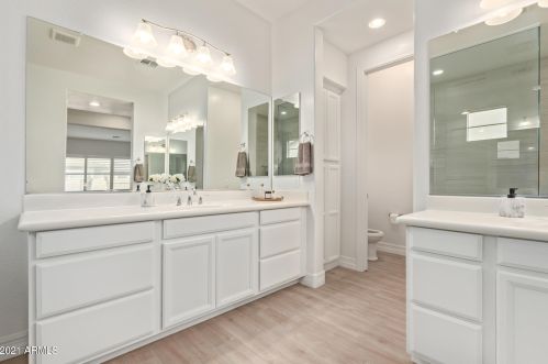 3731 Arabian Dr, Gilbert AZ  85296 exterior