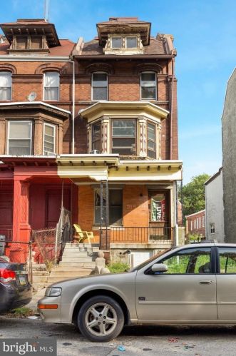 5147 Hazel Ave, Philadelphia PA  19143-1512 exterior