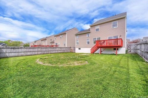 25 Mclaughlin Way, Washingtonville NY  10992-1151 exterior