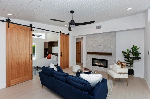 52152 Avenida Alvarado, La Quinta CA  92253-3229 exterior