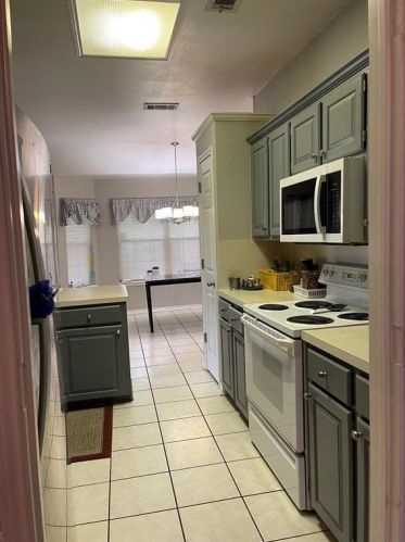 706 Craig St, Vaughan TX  76645-2353 exterior