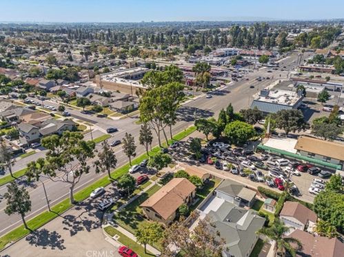 4419 South St, Lakewood CA  90712-1149 exterior