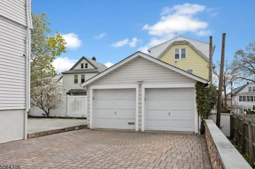 13 Marcy St, Bloomfield NJ  07003-3882 exterior