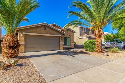 1602 Anastasia St, San Tan Valley, AZ 85140-5795