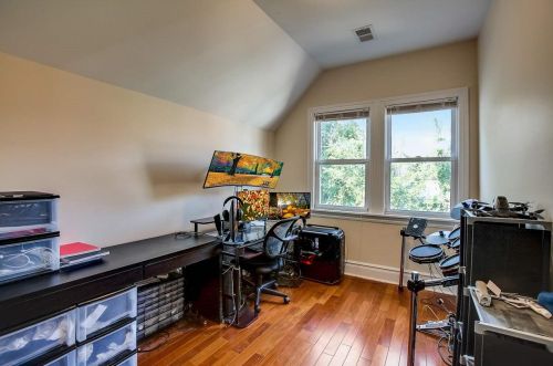 31 41 St, Bayonne NJ  07002-4803 exterior