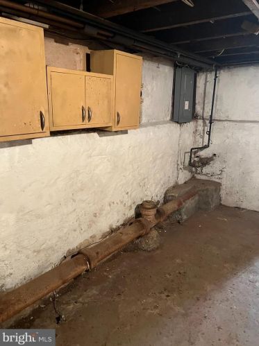 1223 Jackson St, Camden NJ  08104-3525 exterior