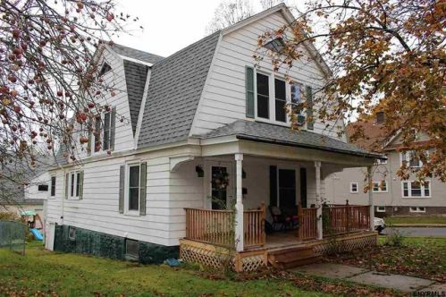 24 Phillips St, West Glenville, NY 12010-1214