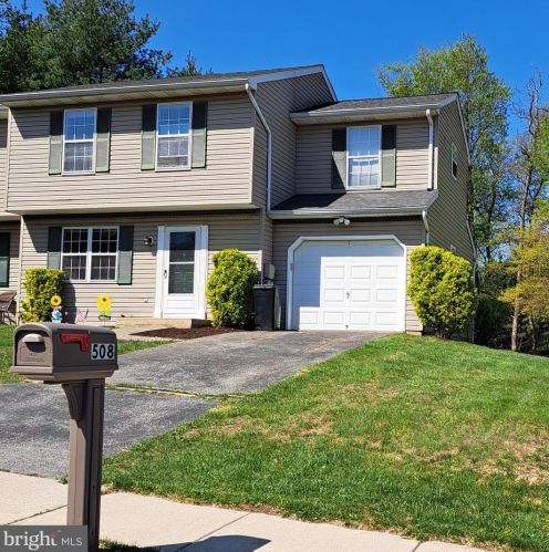 508 Culvert St, Parkesburg, PA 19365-1168