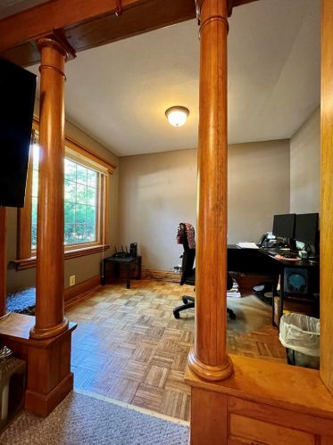 3658 89, Milwaukee WI 53228-1533 exterior