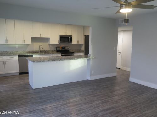 210 Jasmine St, Mesa AZ  85201-1711 exterior