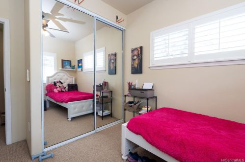 1155 Kakala St, Kapolei HI  96707-2079 exterior