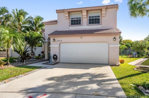 1317 156th Ave, Hollywood, FL 33028-1664