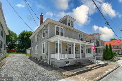 29 Hanover St, Siddonsburg, PA 17019-1030