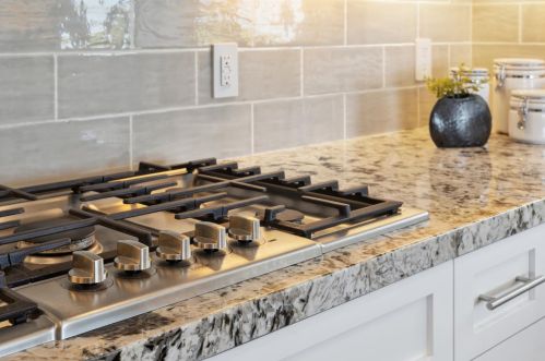 1276 Encina Dr, Millbrae CA 94030-2839 exterior