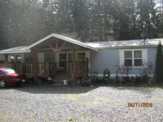 7639 Logsdon Ln, Concrete WA  98237-9307 exterior