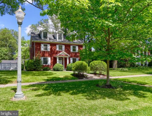 261 Elm Ave, Swatara, PA 17033-1536