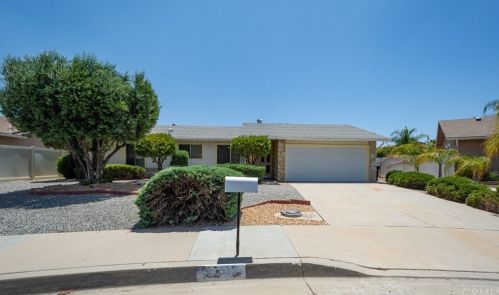 27529 Boston Dr, Menifee, CA 92586-2105