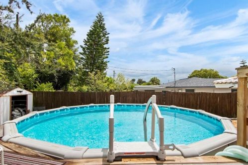 7323 Star Dust Dr, Port Richey FL  34668-2828 exterior