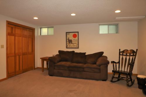 18 Morgan Ln, Keene NH  03431-5259 exterior