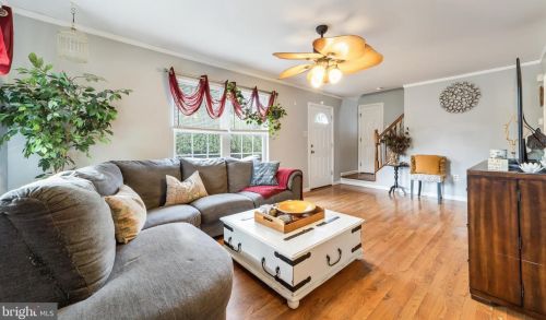 226 Anderson Ave, Yardley, PA 19067-2435