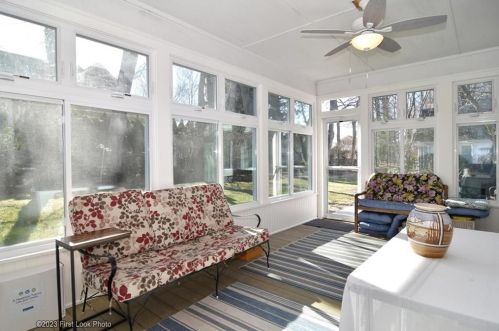 18 Bagy Wrinkle Cv, Warren RI  02885-4115 exterior