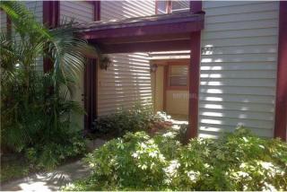 1739 Hampton Ln, Palm Harbor FL  34683-6469 exterior