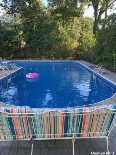 121 Stethem Dr, South Setauket NY  11720-4083 exterior