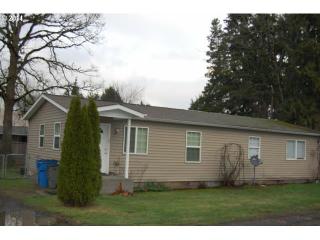 9416 Burton Rd, Vancouver, WA 98662-7443