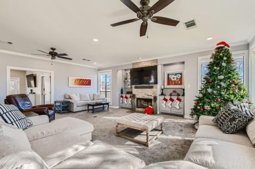 1040 Brush Creek Rd, Argyle TX  76226 exterior