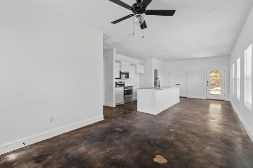 713 Sears St, Denison TX  75021-2743 exterior