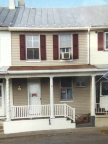 206 Front St, Mount Patrick, PA 17045-9190