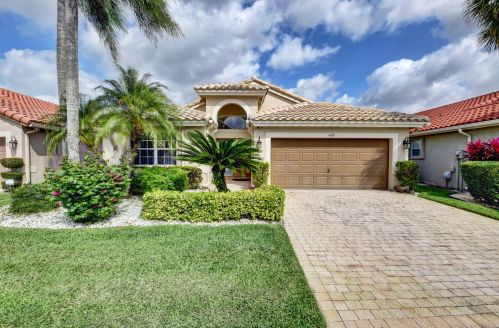 6621 Maybrook Rd, Boynton Beach, FL 33437-6411