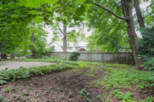 2110 Bascom St, Madison WI  53726-3902 exterior