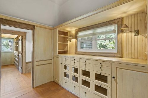 170 Josselyn Ln, Redwood City CA  94062-3610 exterior