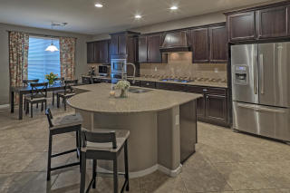 3751 Matthew Dr, Phoenix, AZ 85050-8369