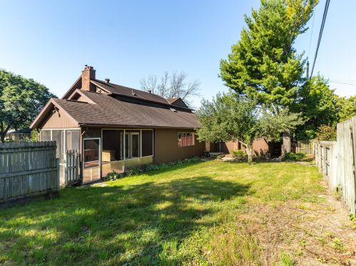 2635 Schubert Pl, La Crosse WI  54601-3958 exterior