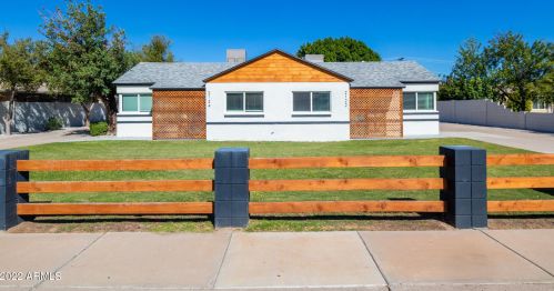 2122 Augusta Ave, Phoenix AZ  85021-6838 exterior