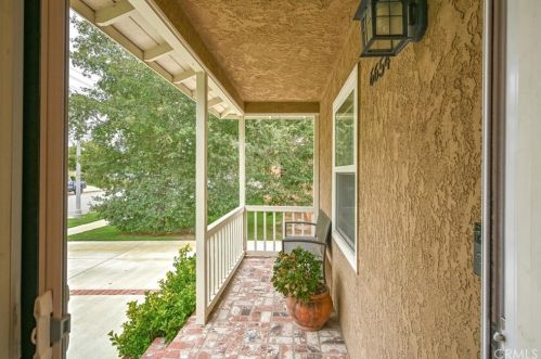 6654 Turnergrove Dr, Lakewood CA  90713-2752 exterior