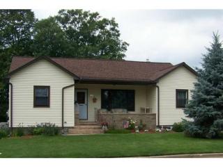 317 Taft Ave, Endicott, NY 13760-3122